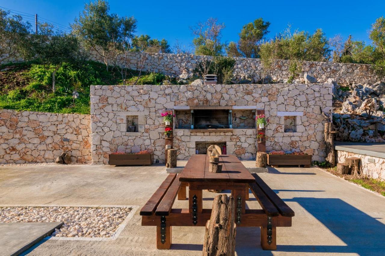 Nikolakos * Agios Nikolaos (Zakynthos)